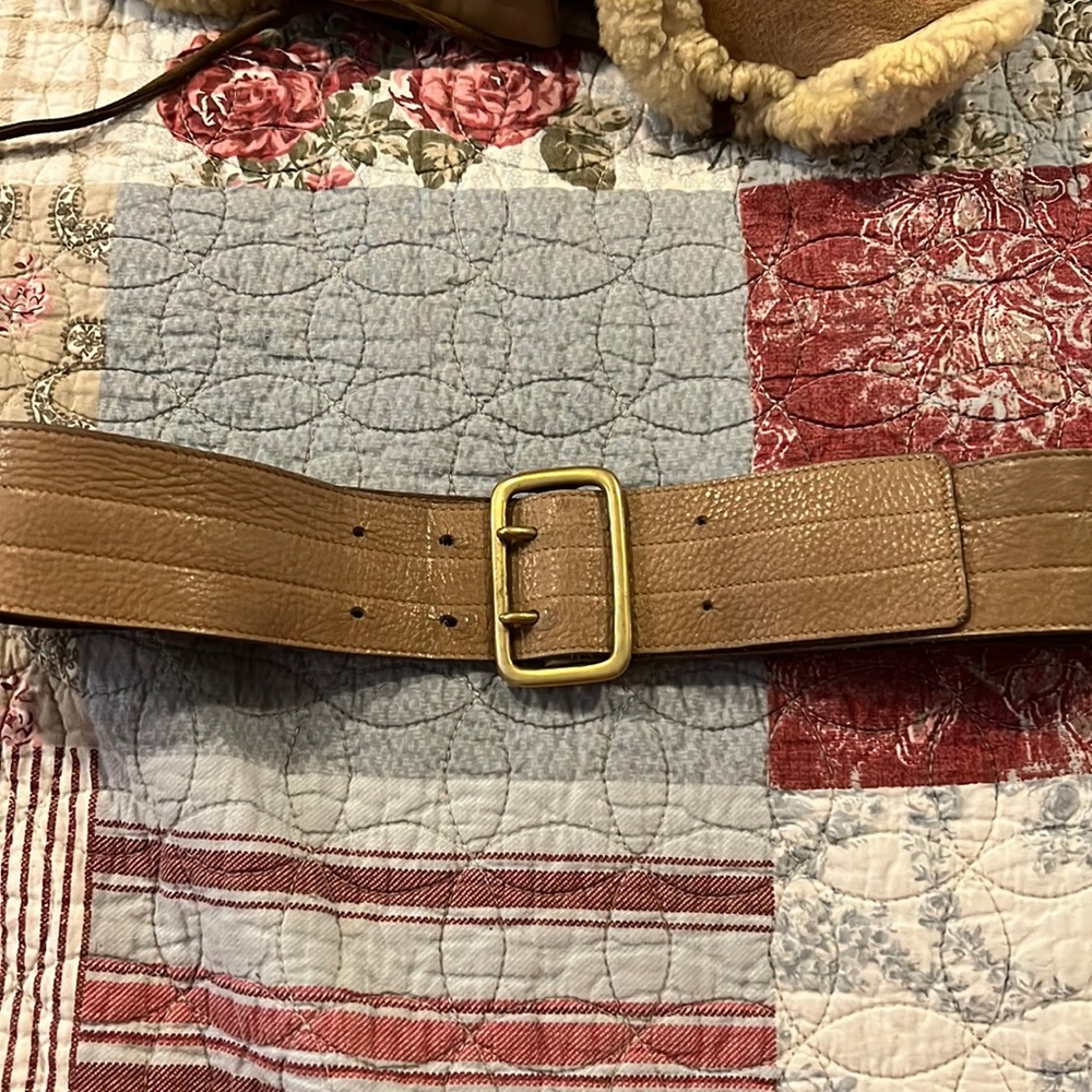 Vintage Y2K wide double prong calfskin leather made in England Etienne Aigner